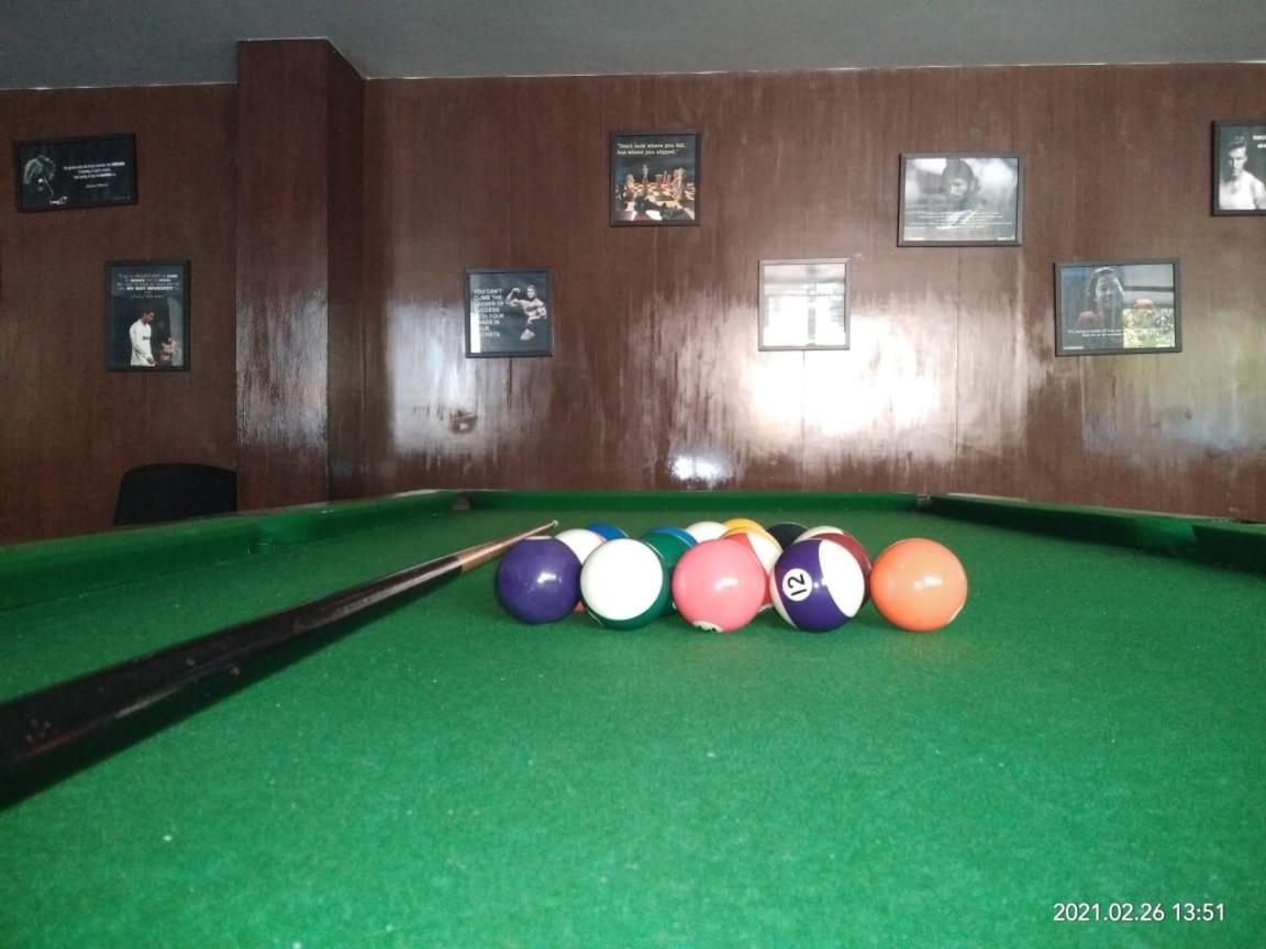 Citrus Hotel Lonavala Bagian luar foto