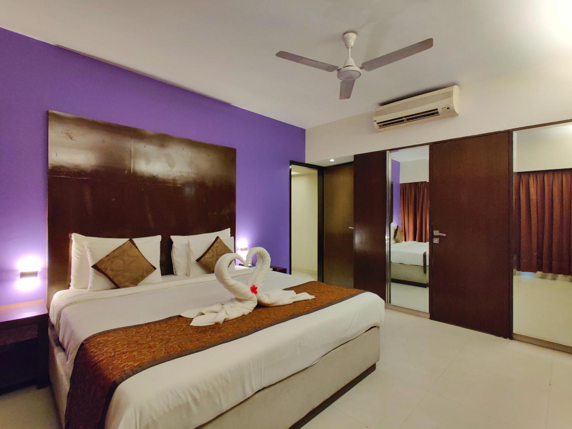 Citrus Hotel Lonavala Bagian luar foto