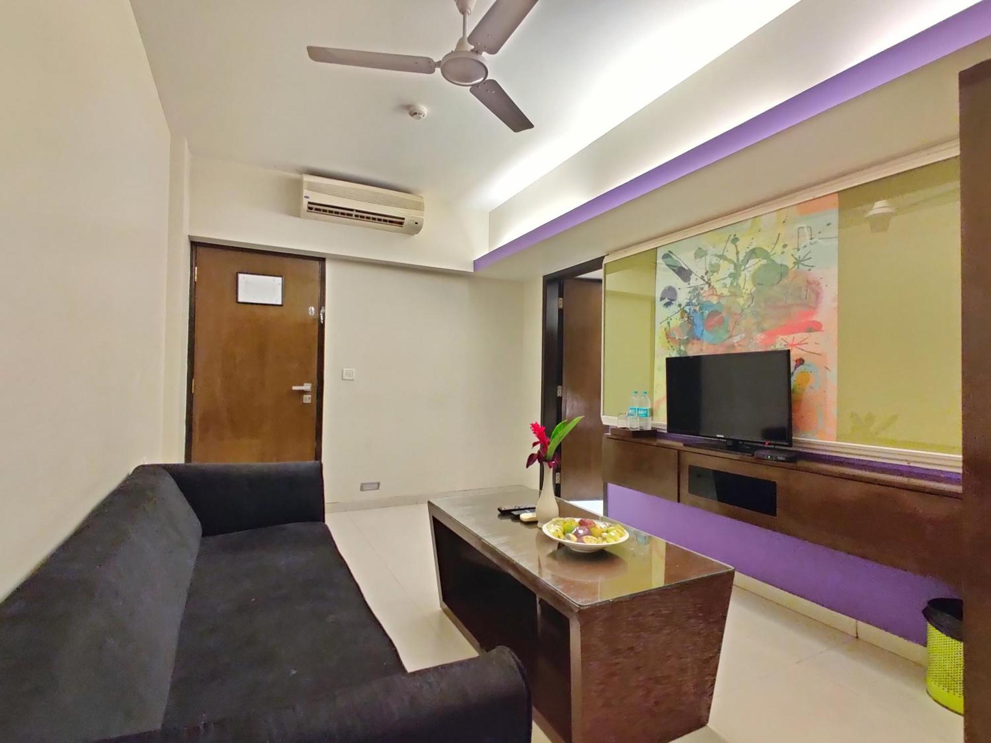 Citrus Hotel Lonavala Bagian luar foto
